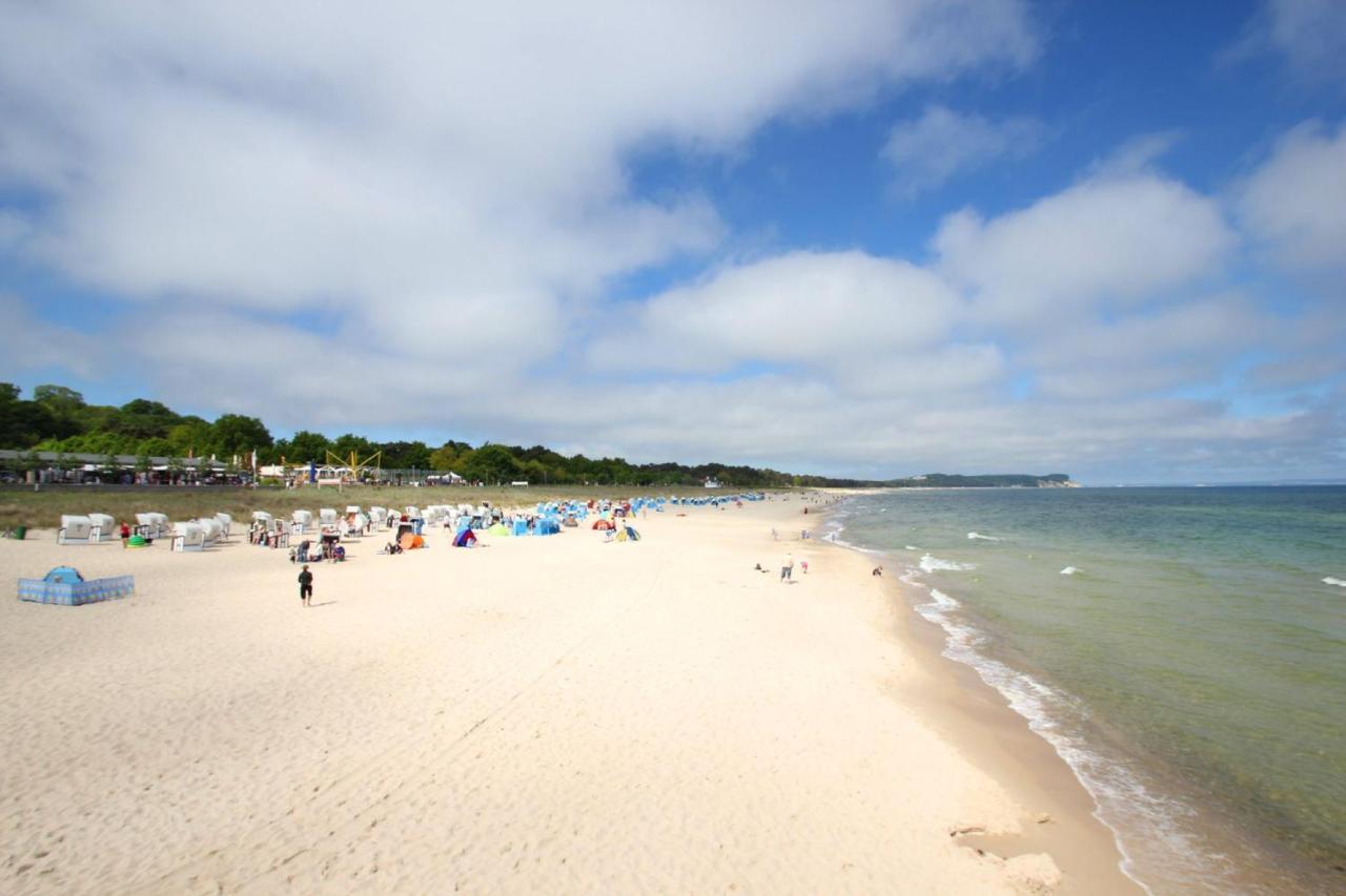 Strandnahe 2-Raum-Ferienwohnung Mit Balkon - Strandhaus Moenchgut Fewo 10 洛布 外观 照片